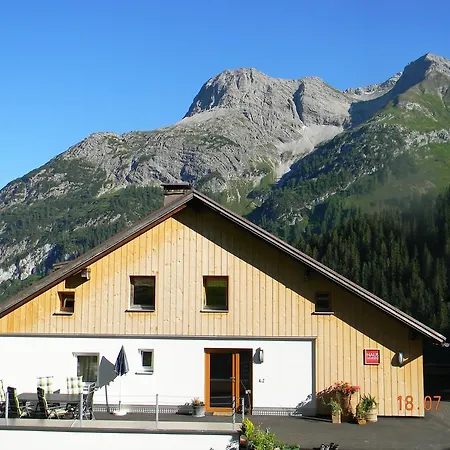 Haus Gaudenz * Warth (Vorarlberg)