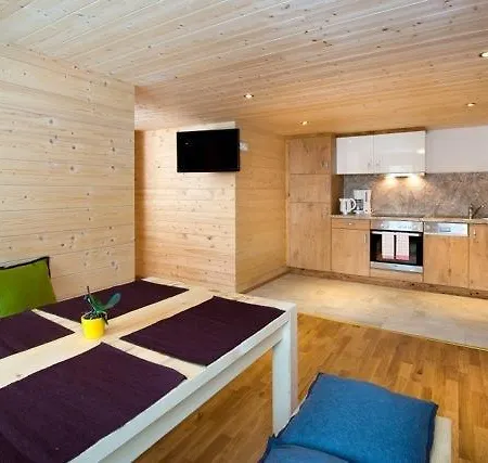 Haus Gaudenz * Warth (Vorarlberg)