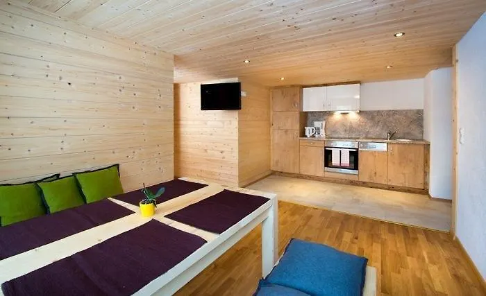 Haus Gaudenz * Warth (Vorarlberg)